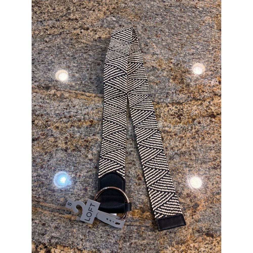 NWT LOFT Women's Black & Cream Woven Belt With Gold Tone Ring Buckle - Small